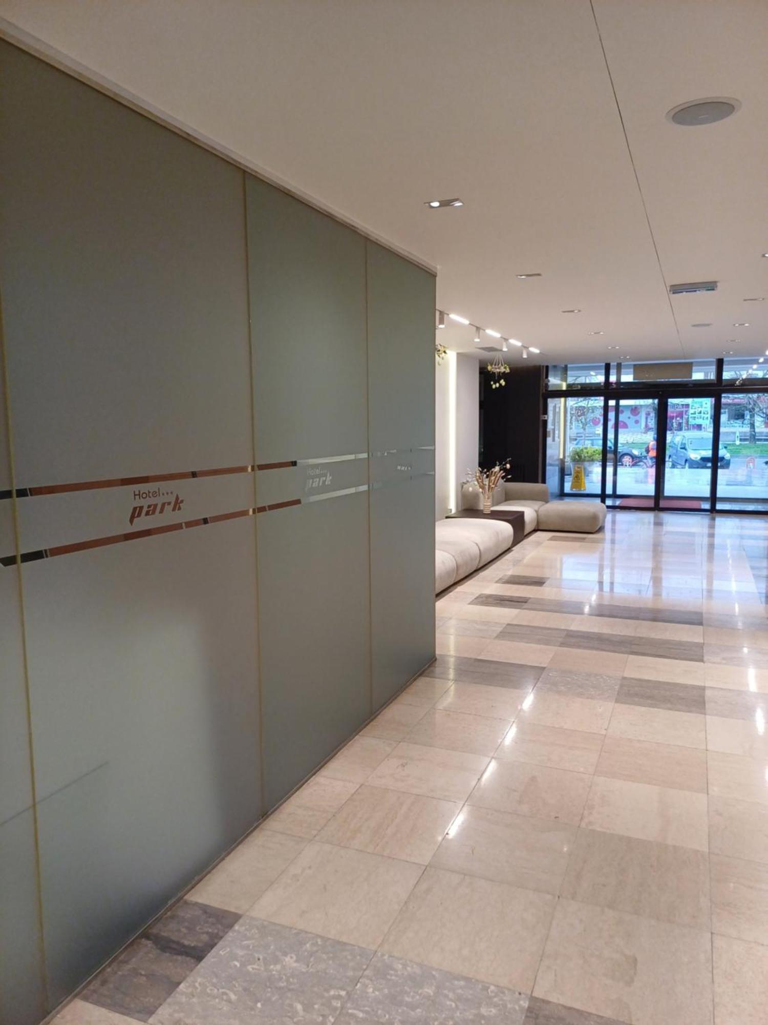 Hotel Park Nasice Εξωτερικό φωτογραφία
