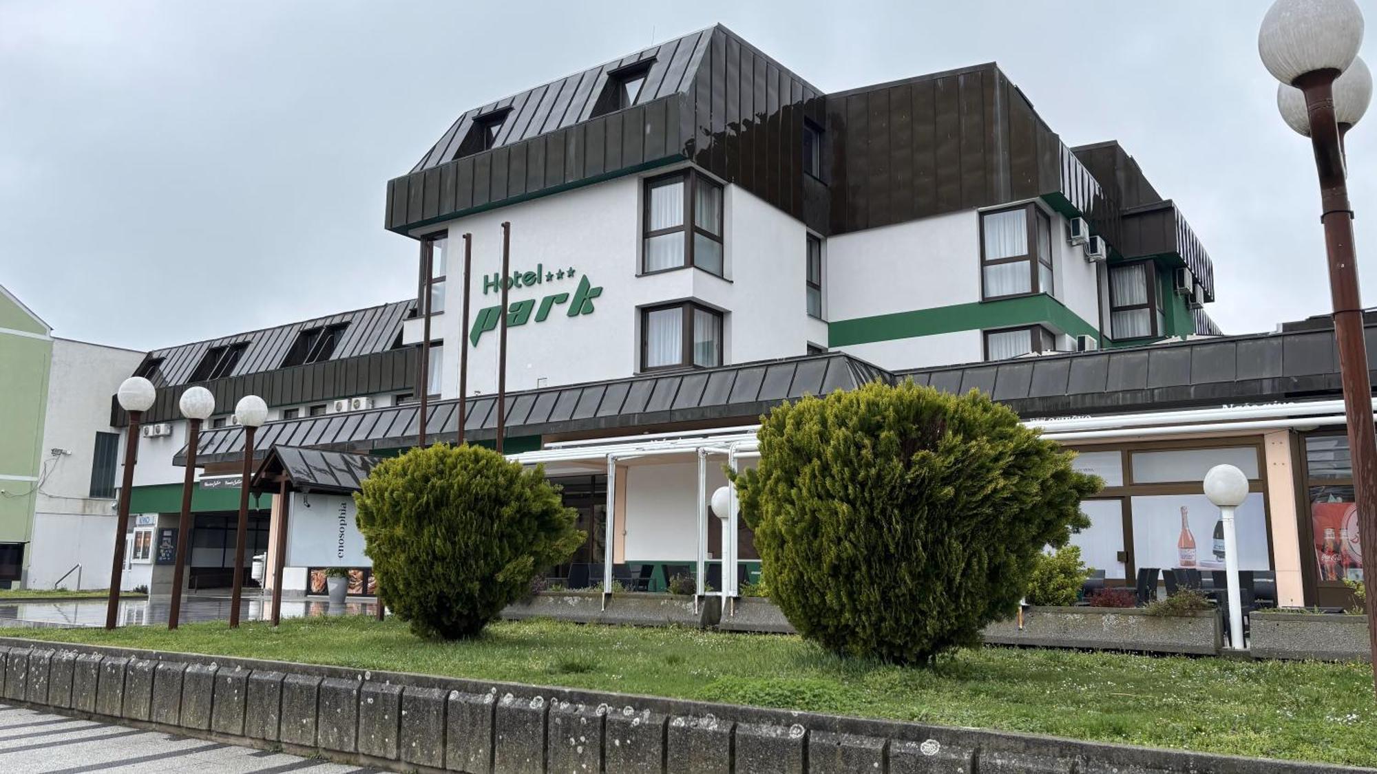 Hotel Park Nasice Εξωτερικό φωτογραφία