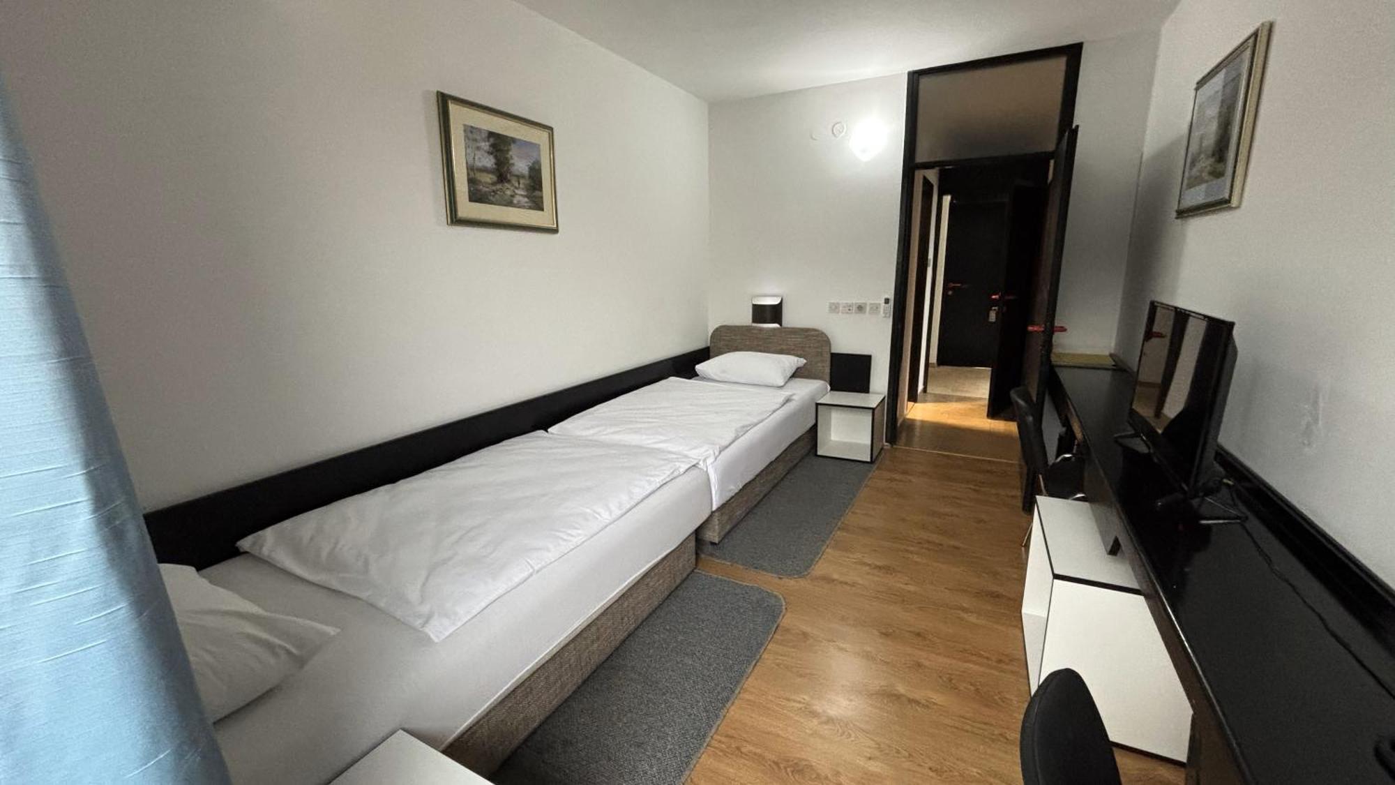 Hotel Park Nasice Εξωτερικό φωτογραφία