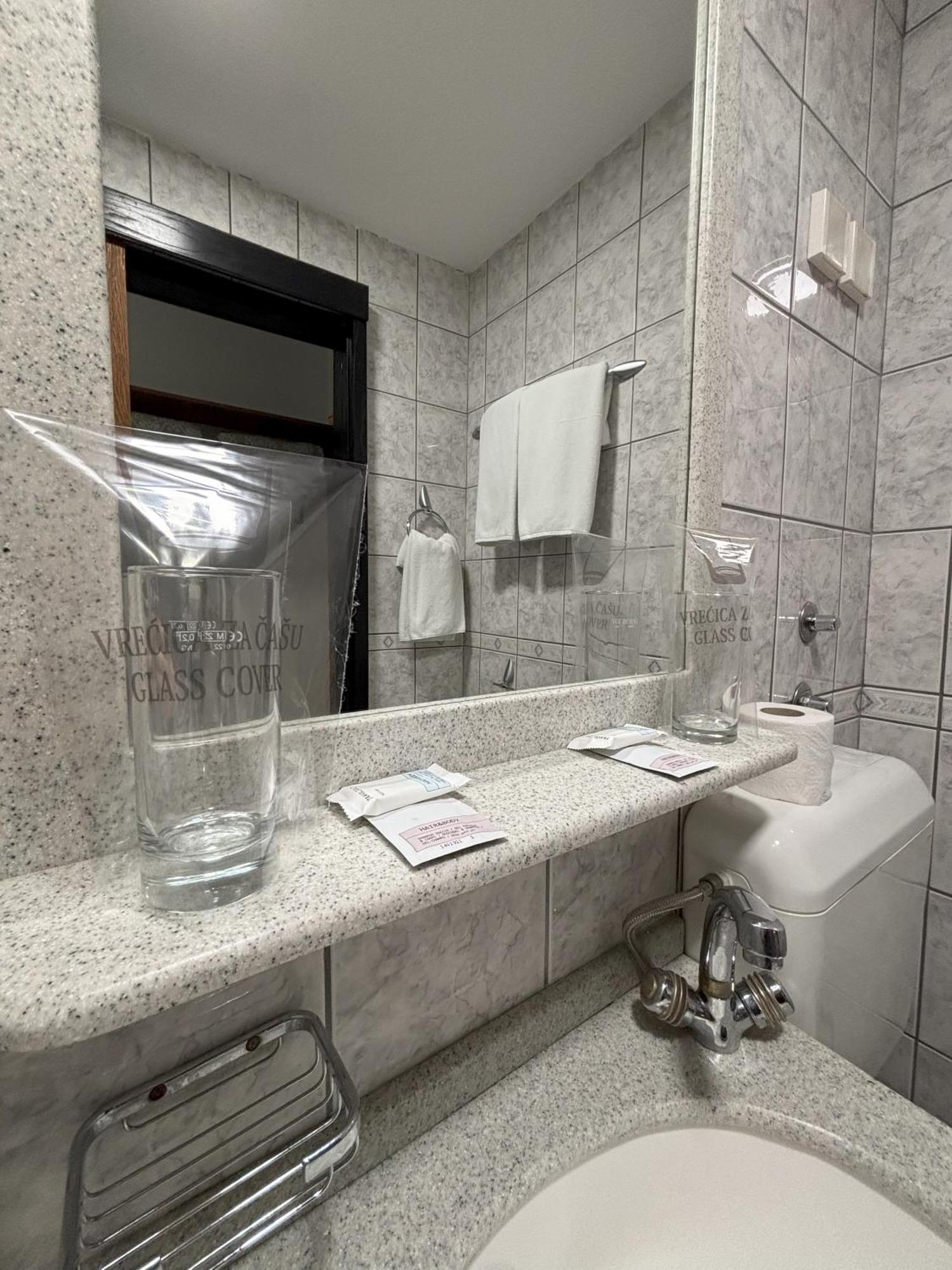 Hotel Park Nasice Εξωτερικό φωτογραφία