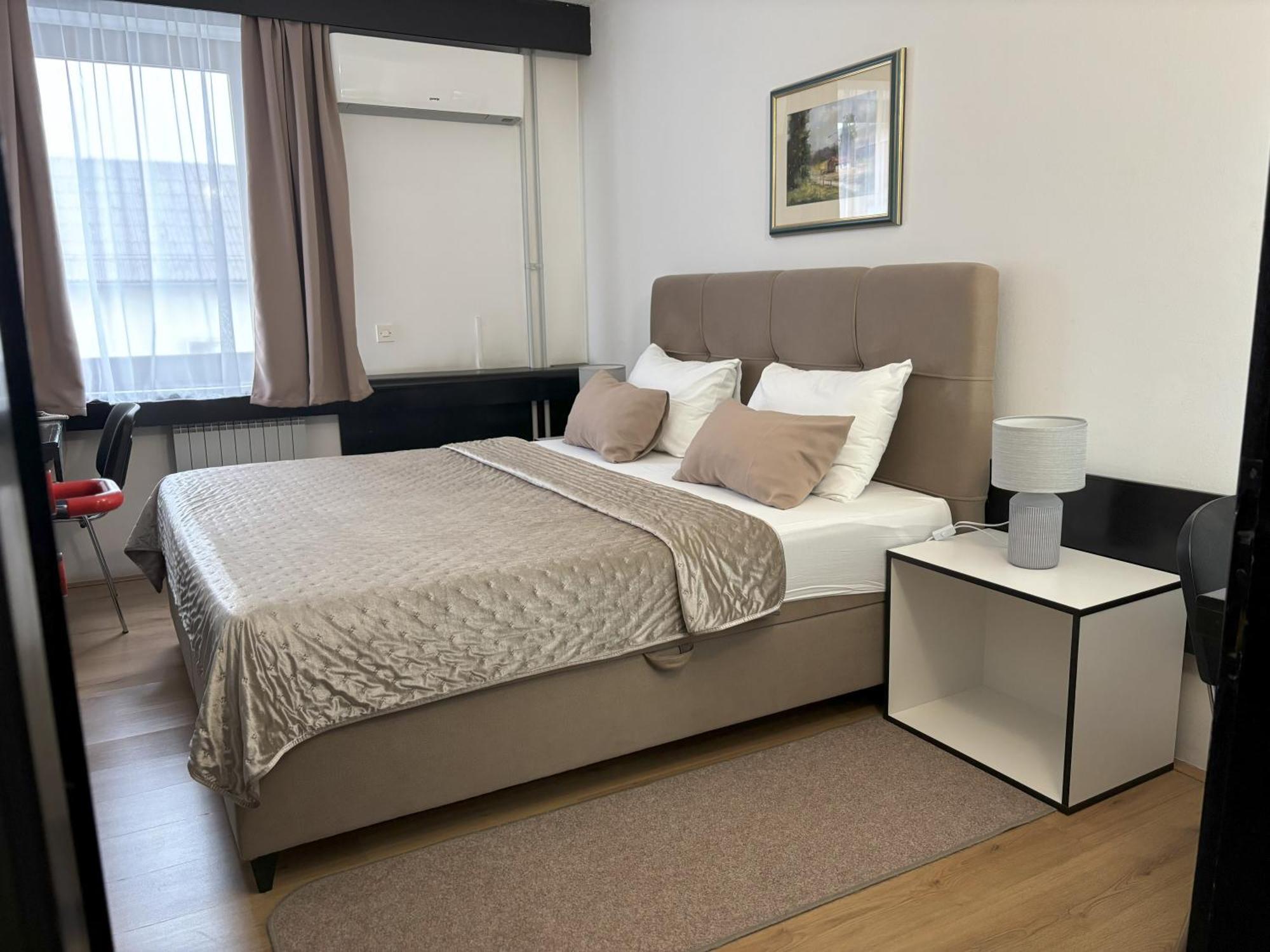 Hotel Park Nasice Εξωτερικό φωτογραφία