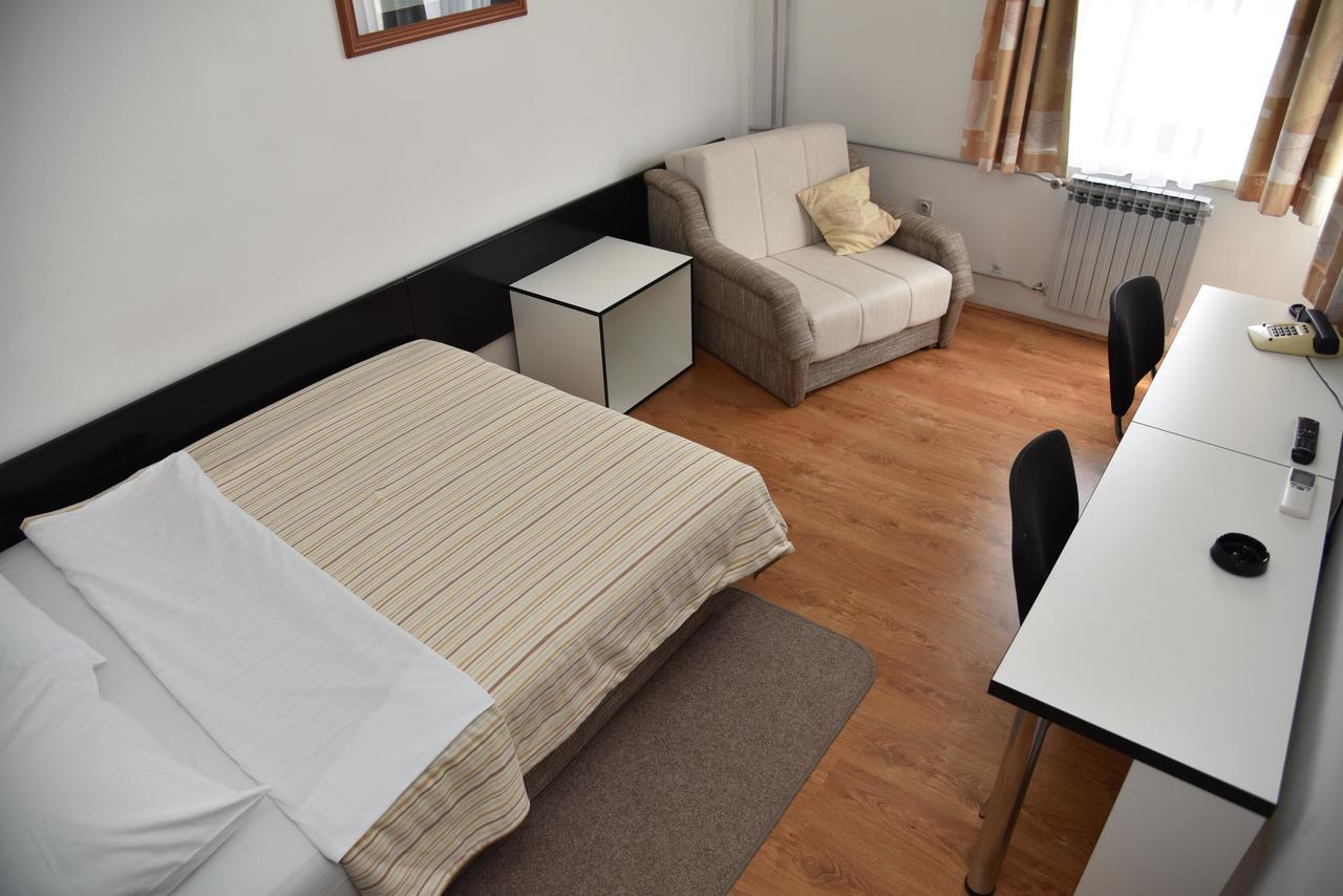 Hotel Park Nasice Εξωτερικό φωτογραφία