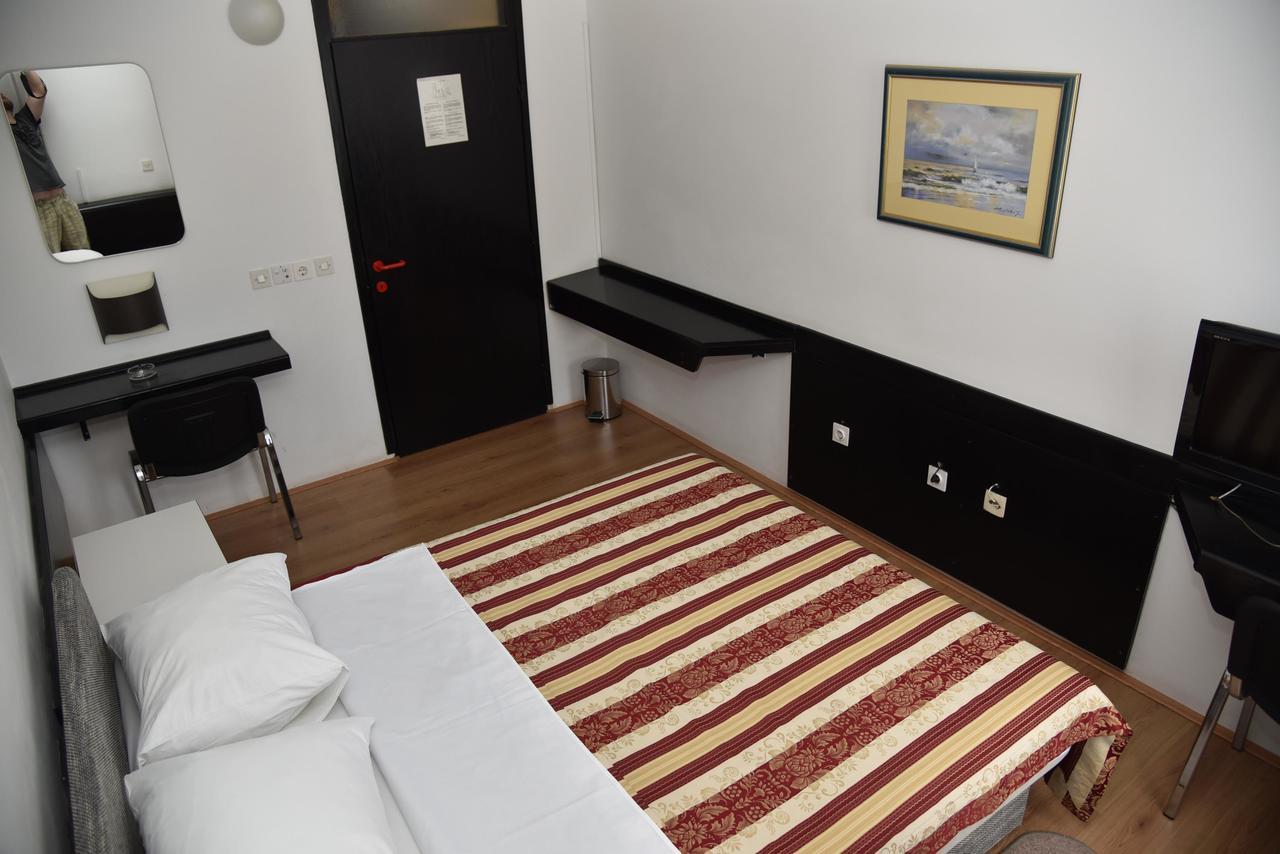 Hotel Park Nasice Εξωτερικό φωτογραφία
